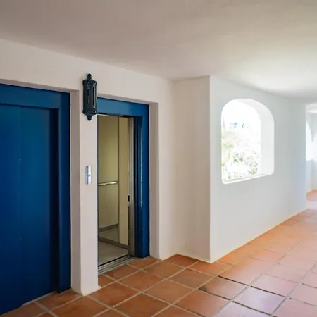 Espectacular Atico De 5 Niveles En Puerto De Cabopino Marbella