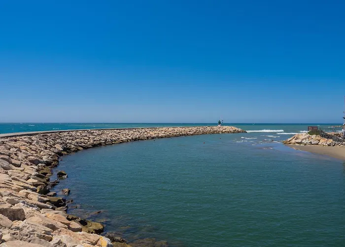 Espectacular Atico De 5 Niveles En Puerto De Cabopino Marbella