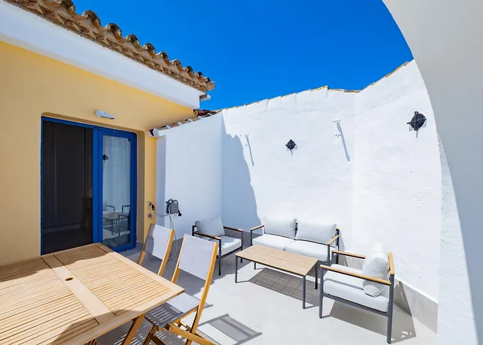 Espectacular Atico De 5 Niveles En Puerto De Cabopino Apartment