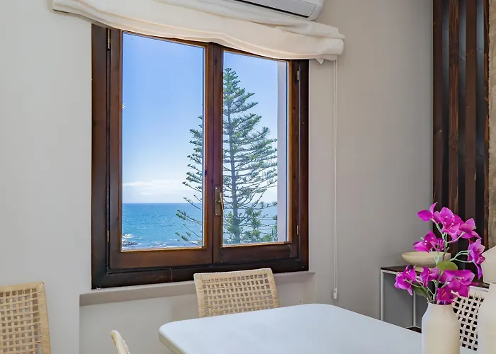 Espectacular Atico De 5 Niveles En Puerto De Cabopino Lejlighed