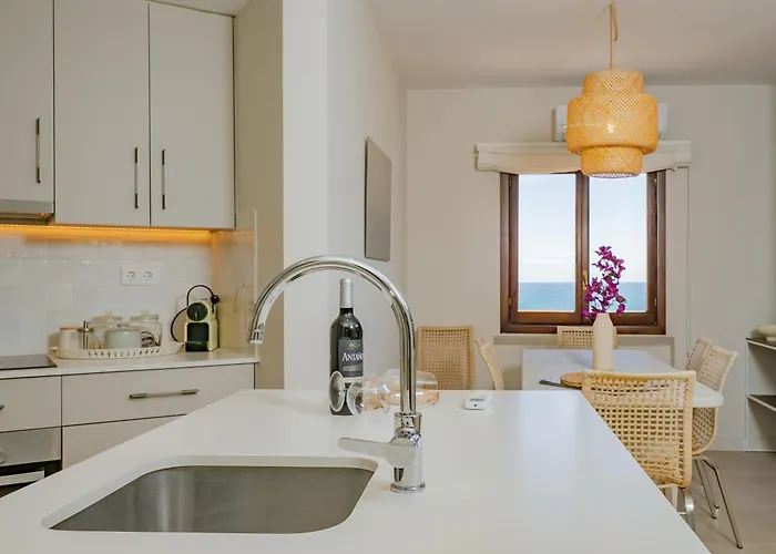 Espectacular Atico De 5 Niveles En Puerto De Cabopino *