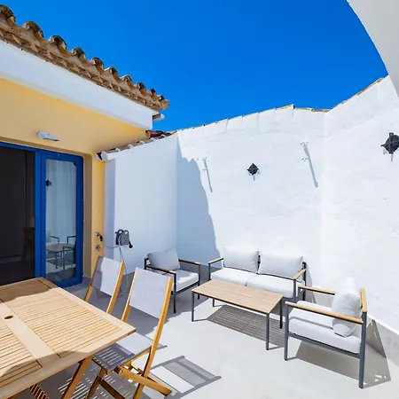 Espectacular Atico De 5 Niveles En Puerto De Cabopino Apartmán