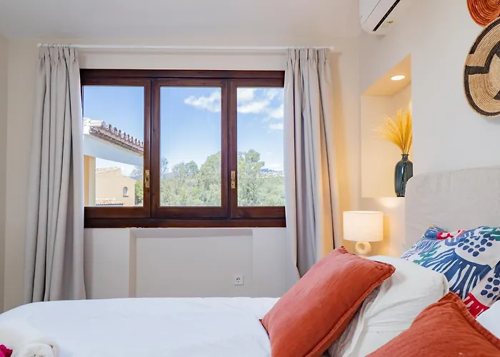 Espectacular Atico De 5 Niveles En Puerto De Cabopino Διαμέρισμα *